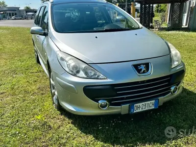 Gebraucht Peugeot 307 136 PS (100 kW) 2008 Grau Kombi