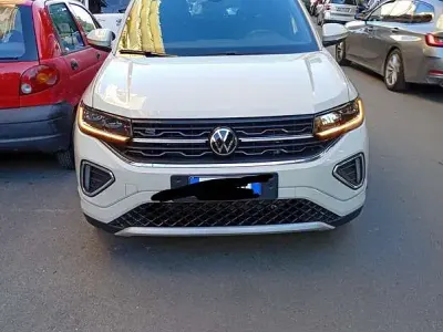 Usado VW T-Cross R-line 116 CV (85 kW) 2025 SUV