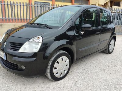 usata Renault Modus 1.5 dCi 70CV SAINT TROPEZ 2008