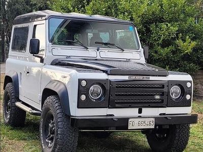 Usata Land Rover Defender 86 CV (63 kW) 1986 Bianco SUV