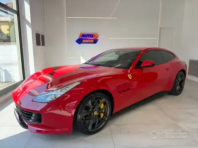 Usata Ferrari GTC4Lusso 610 CV (448 kW) 2017 Rosso Station wagon