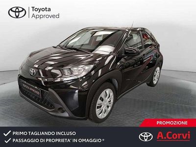Nero Usata 2023 Toyota Aygo X Active SUV | 16.400 € (Buon prezzo)