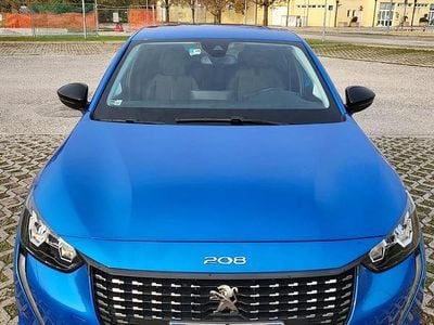 Usata Peugeot 208 Allure 75 CV (55 kW) 2022 Blu Utilitaria