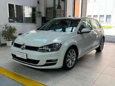 Usata VW Golf VII Highline 150 CV (110 kW) 2013 Bianco Berlina