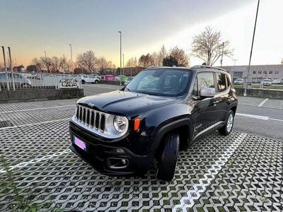 Usata Jeep Renegade Limited 140 CV (102 kW) 2017 Nero SUV