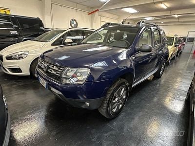 Blu Usata 2017 Dacia Duster Lauréate Station wagon | 7490 € (Buon prezzo)