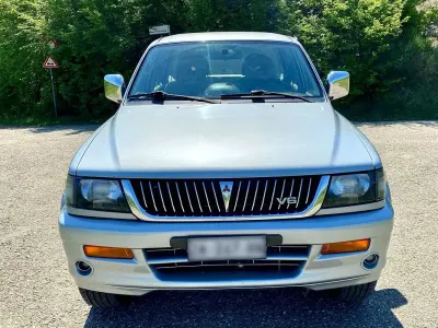 Usata Mitsubishi Pajero Sport 177 CV (130 kW) 1998 Grigio SUV