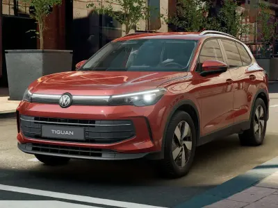 Nuova VW Tiguan Edition 150 CV (110 kW) 2026 Persimmon red metallizzato SUV