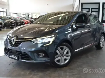 Usata Renault Clio V Intens 86 CV (63 kW) 2020 Blu Berlina
