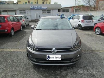 Usata VW Polo Comfortline 95 CV (69 kW) 2018 Grigio scuro metallizzato Berlina