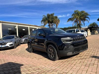 Nuova Jeep Avenger Longitude 101 CV (74 kW) 2025 Nero SUV