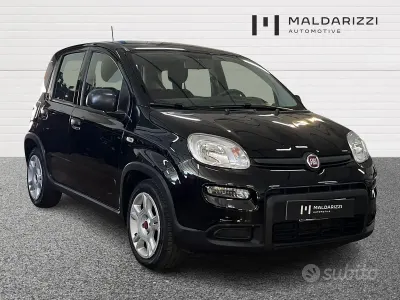 Usata Fiat Panda S 70 CV (51 kW) 2024 Nero Utilitaria