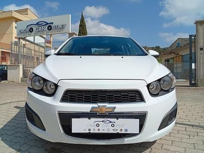 Usata Chevrolet Aveo LTZ 95 CV (69 kW) 2012 Bianco Berlina