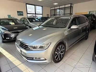 Usata VW Passat Executive 149 CV (109 kW) 2017 Grigio Station wagon