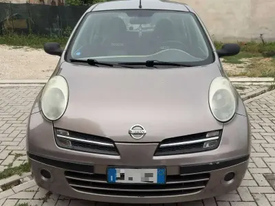 Usata Nissan Micra Visia 65 CV (47 kW) 2006 Bronzo Berlina