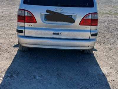 Usata Ford Galaxy 130 CV (95 kW) 2002 Grigio Monovolume