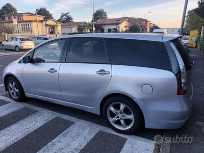 Mitsubishi Grandis