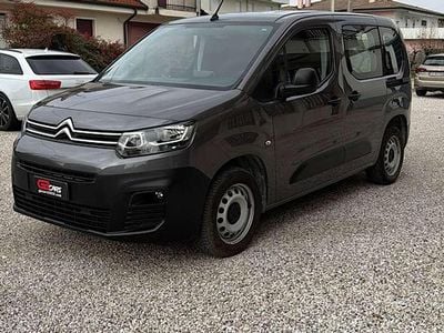 Usata Citroën Berlingo 131 CV (96 kW) 2021 Grigio Monovolume