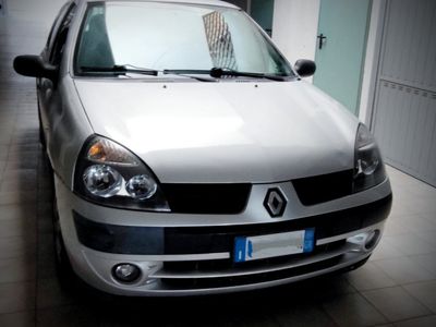 usata Renault Clio 1.2 benzina, 5 porte