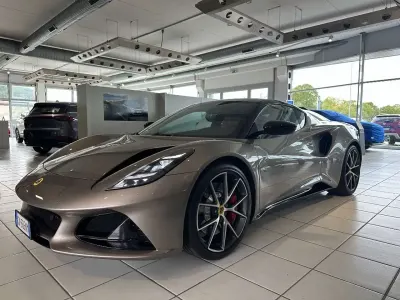 Usata Lotus Emira 364 CV (267 kW) 2024 Grigio Coupé