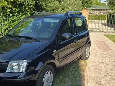 Usata Fiat Panda Active 69 CV (50 kW) 2011 Bluazzurro Utilitaria
