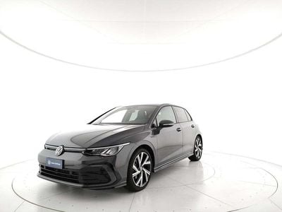 B0 dolphin grey metallizzato Usata 2022 VW Golf R-line Berlina | 27.100 € (Cara)