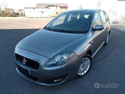 Usata Fiat Croma Emotion 120 CV (88 kW) 2009 Grigio Station wagon