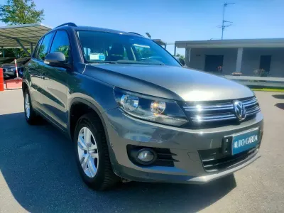 Usata VW Tiguan Trendline 122 CV (89 kW) 2013 Grigio SUV