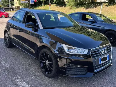 Usata Audi A1 Sportback Admired 116 CV (85 kW) 2017 Nero Utilitaria