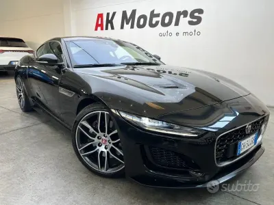 Usata Jaguar F-Type R-Dynamic 300 CV (220 kW) 2022 Nero Coupé