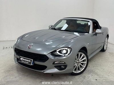 Usata Fiat 124 Spider Lusso 140 CV (102 kW) 2017 Grigio Cabrio