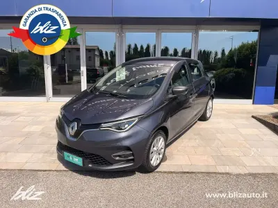Usata Renault Zoe Zen 50 kW (69 CV) 2020 Azzurro Utilitaria