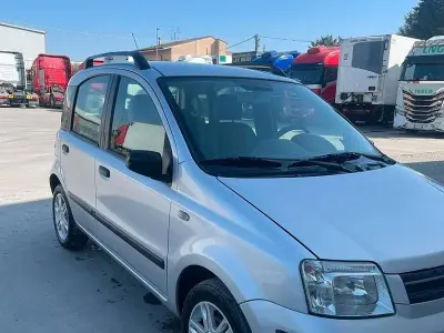 Usata Fiat Panda Dynamic 75 CV (55 kW) 2008 Grigio Utilitaria