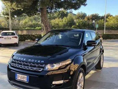 Usata Land Rover Range Rover evoque Black Edition 150 CV (110 kW) 2013 SUV