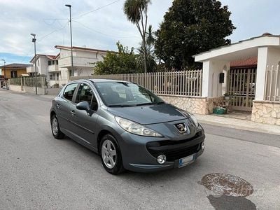 Usata Peugeot 207 Sport 75 CV (55 kW) 2009 Grigio Utilitaria