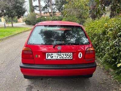 Usado VW Golf III 54 CV (39 kW) 1992 Rojo Utilitario