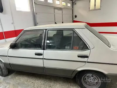 Usata Fiat 131 78 CV (57 kW) 1982 Bianco Berlina