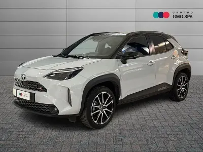 Begagnad Toyota Yaris Cross Sport 116 HK (85 kW) 2023 Vit SUV