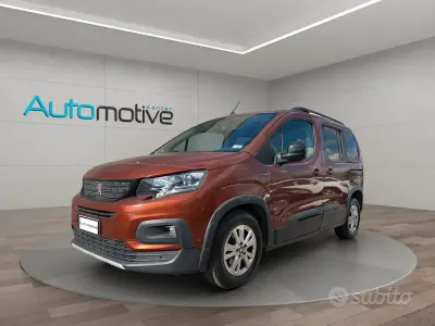 Usata Peugeot Rifter GT-line 102 CV (75 kW) 2019 Arancione Monovolume