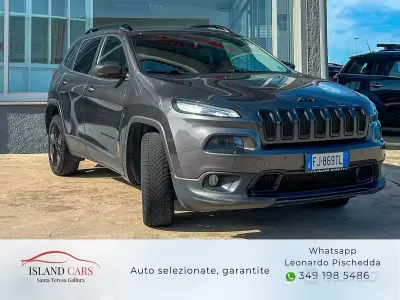 Usata Jeep Cherokee Night Eagle 200 CV (147 kW) 2017 Grigio SUV