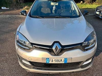 Usata Renault Mégane GrandTour LIMITED 110 CV (80 kW) 2015 Grigio Station wagon