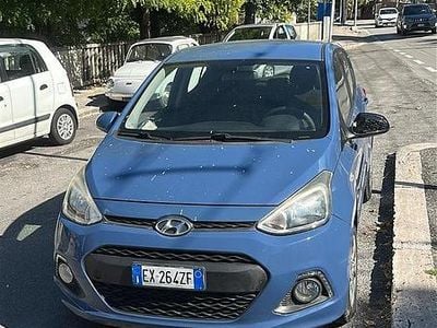 Usata Hyundai i10 Comfort 66 CV (48 kW) 2015 Blu Utilitaria