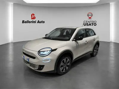 Usata Fiat 600 La Prima 74 kW (101 CV) 2025 SUV