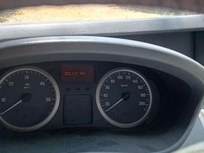Usata Opel Vivaro 2010 Grigio Monovolume
