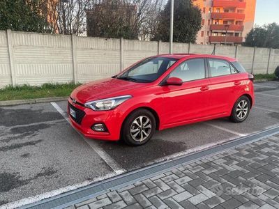 usata Hyundai i20 5p 1.2 mpi Connectline 75cv