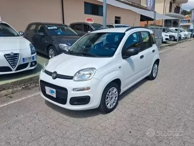Usata Fiat Panda 69 CV (50 kW) 2015 Bianco Utilitaria