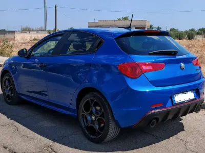 Usata Alfa Romeo Giulietta Sprint 120 CV (88 kW) 2020 Blu/azzurro Utilitaria