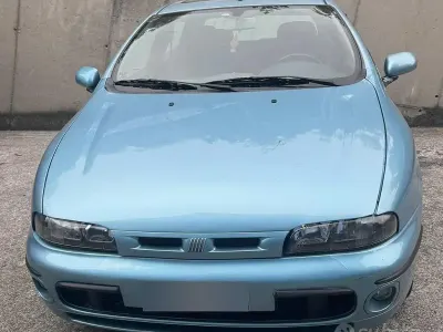 Usata Fiat Bravo 113 CV (83 kW) 1999 Bluazzurro Utilitaria