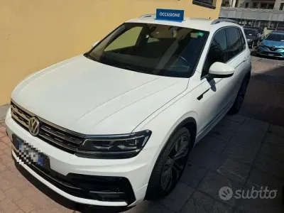 Usata VW Tiguan R-line 150 CV (110 kW) 2018 Bianco SUV