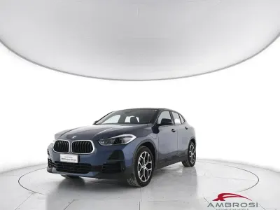 Usata BMW X2 Advantage 125 CV (91 kW) 2021 Blu SUV